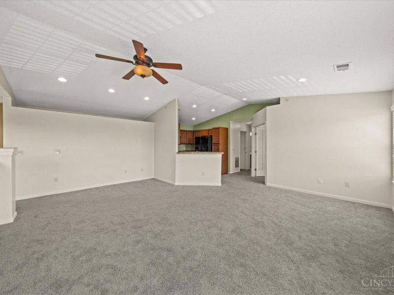 1384 Twin Spires Drive, Batavia Twp, OH 45103 Photo 7