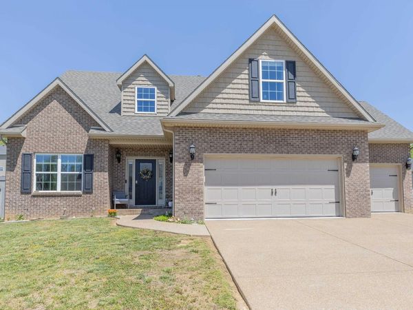 1415 Breezy Creek Drive, Evansville, IN 47720