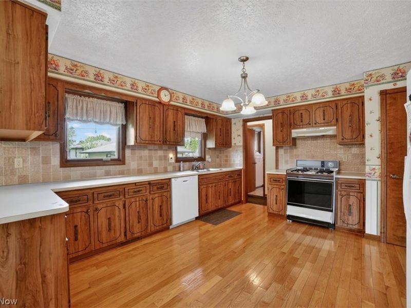 4746 Elizabeth Lane, Brooklyn, OH 44144 Photo 13