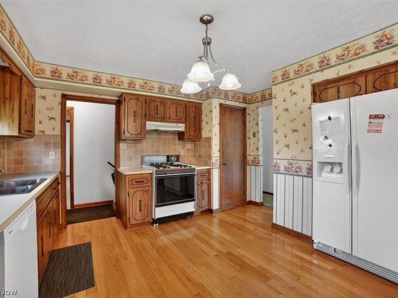 4746 Elizabeth Lane, Brooklyn, OH 44144 Photo 14