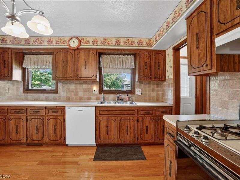 4746 Elizabeth Lane, Brooklyn, OH 44144 Photo 15