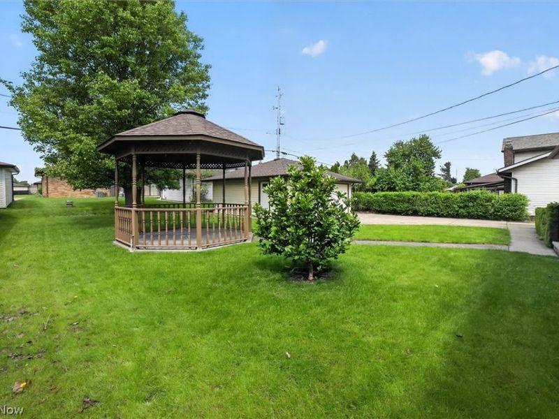 4746 Elizabeth Lane, Brooklyn, OH 44144 Photo 38