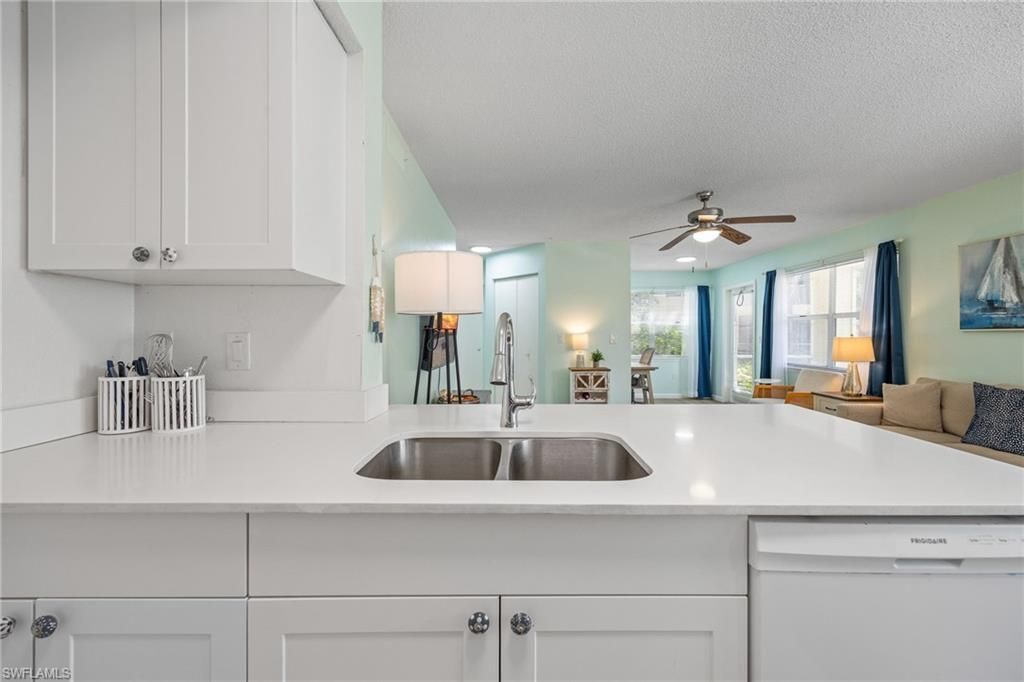 12591 Equestrian Cir, Unit 1207, Fort Myers, FL 33907 Photo