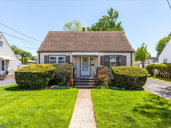 23 Riverdale Ave, Belleville, NJ 07109