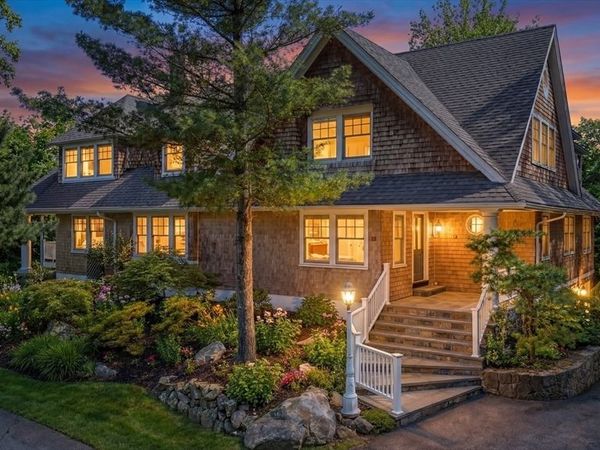 23 Whittier Road, Marblehead, MA 01945
