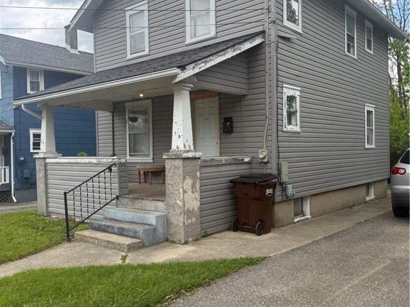 106 S Fostoria Avenue, Springfield, OH 45505 Photo 2