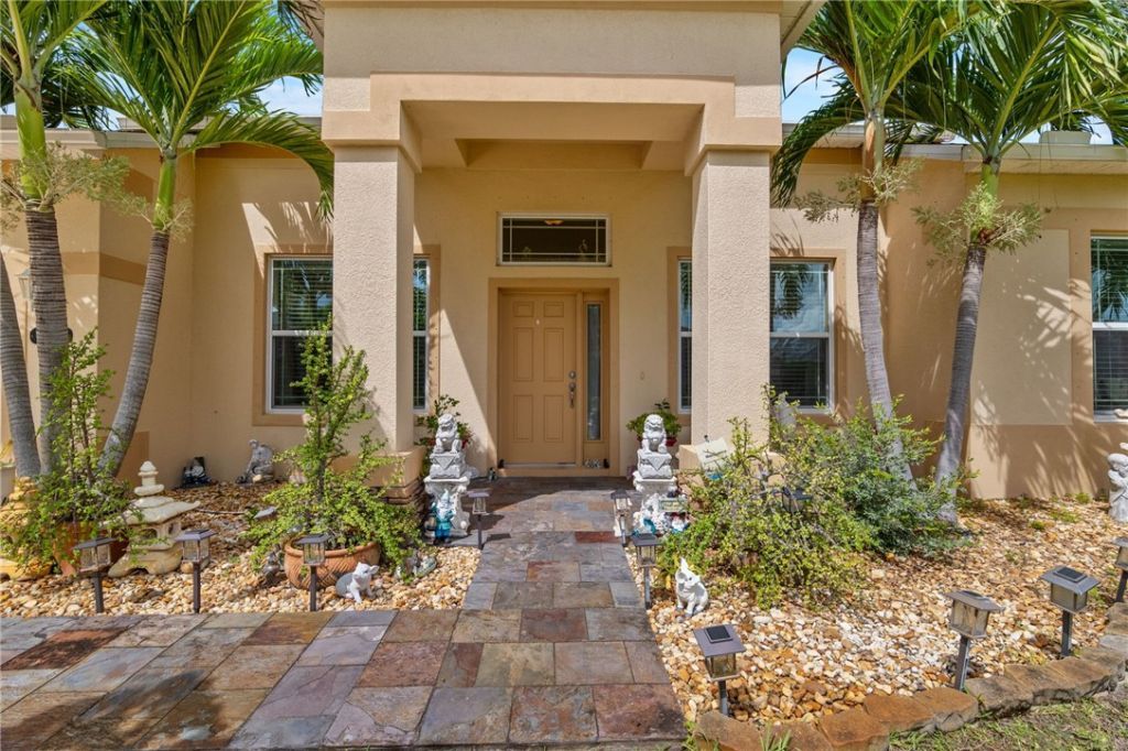 3385 Soft Breeze Circle, Melbourne, FL 32904 Photo