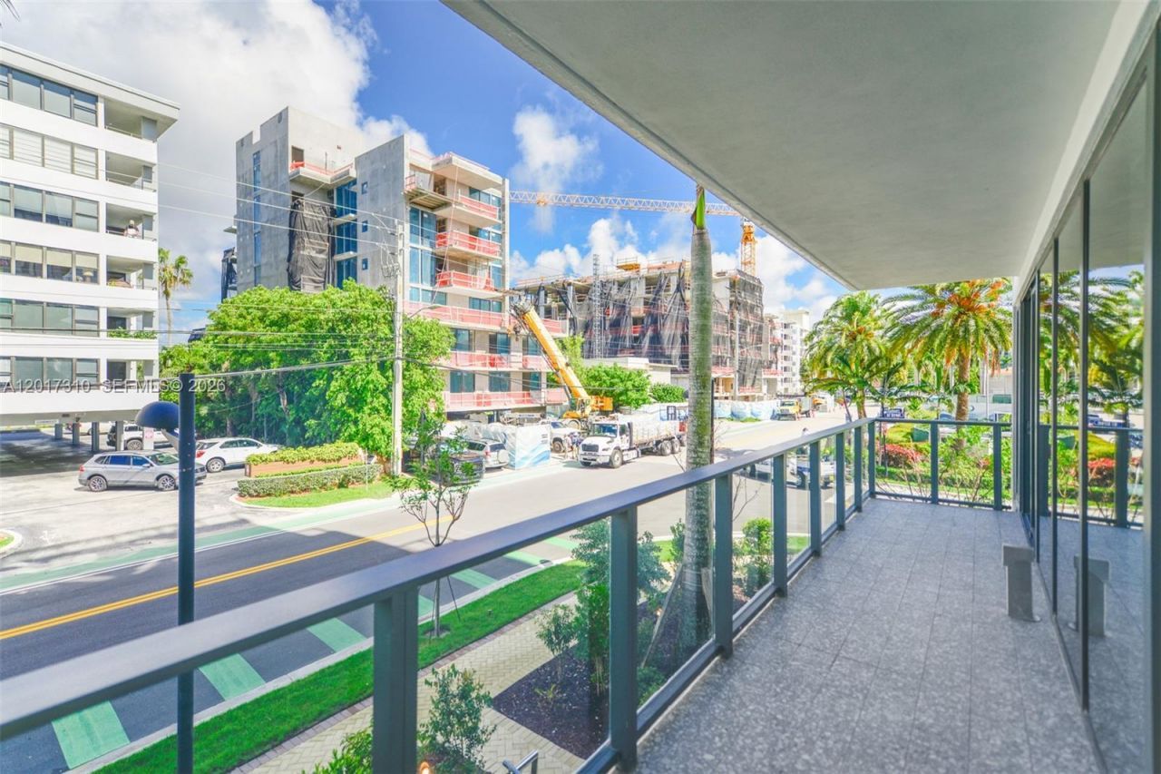 1177 Kane Concourse, Unit 204, Bay Harbor Islands, FL 33154 Photo