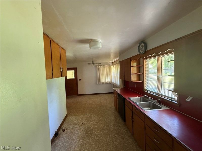 151 Durst Drive NW, Warren, OH 44483 Photo 14