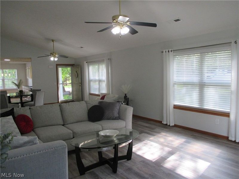 2399 Marlborough Drive, Uniontown, OH 44685 Photo 12