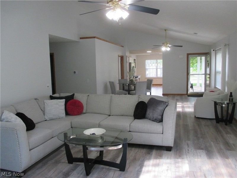 2399 Marlborough Drive, Uniontown, OH 44685 Photo 13