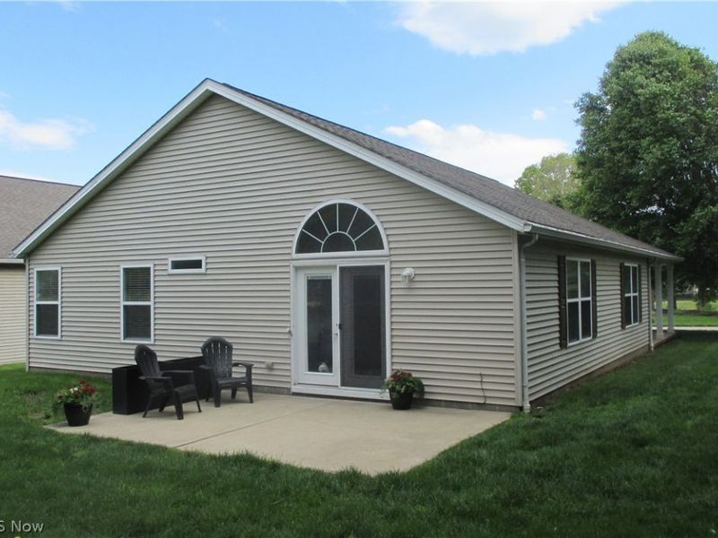 2399 Marlborough Drive, Uniontown, OH 44685 Photo 6