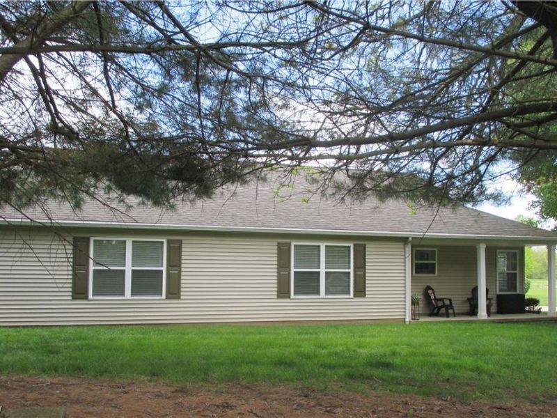2399 Marlborough Drive, Uniontown, OH 44685 Photo 7