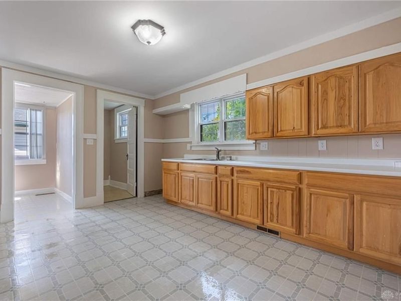 444 E Main Street, Saint Paris, OH 43072 Photo 12