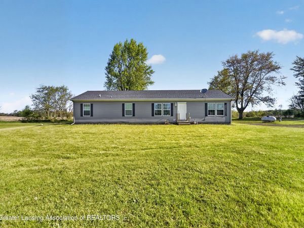 107 10 Mile Road, Union City, MI 49094