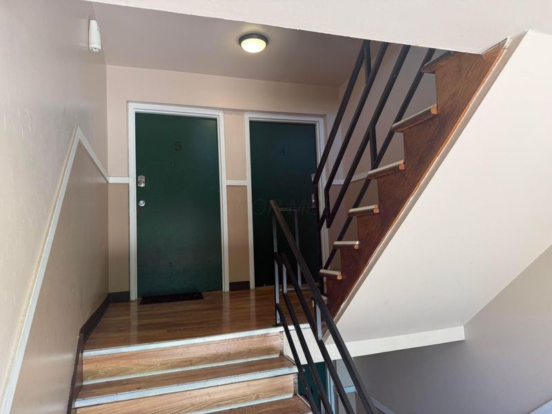 433 E 13th Avenue, Columbus, OH 43201 Photo 7