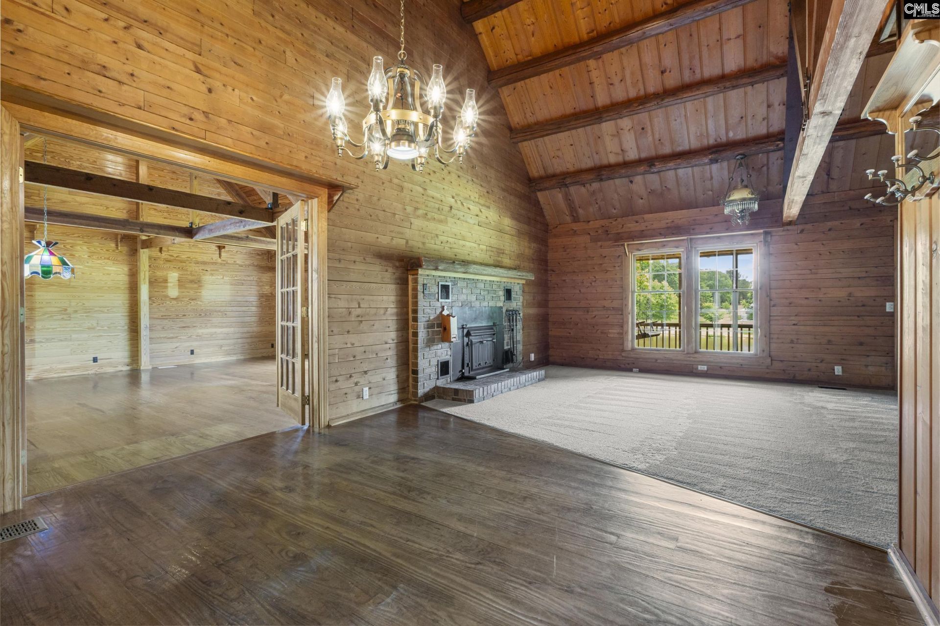 228 Shady Springs Road Photo 11
