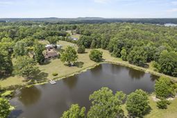 228 Shady Springs Road photo 4