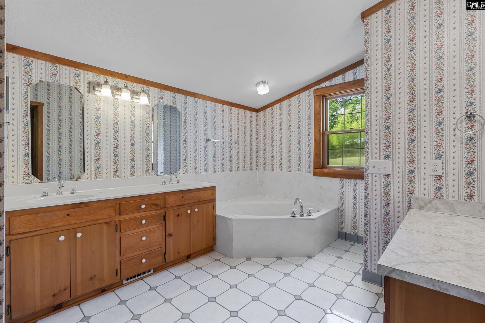 228 Shady Springs Road Photo 21