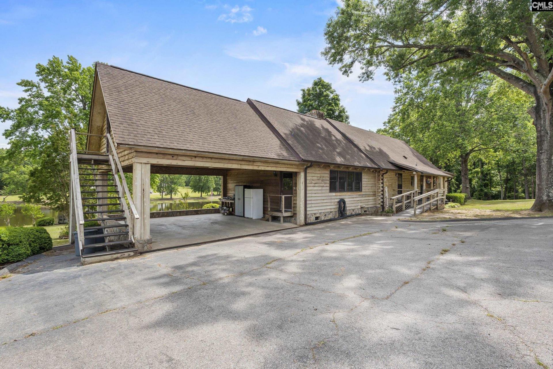 228 Shady Springs Road Photo 7