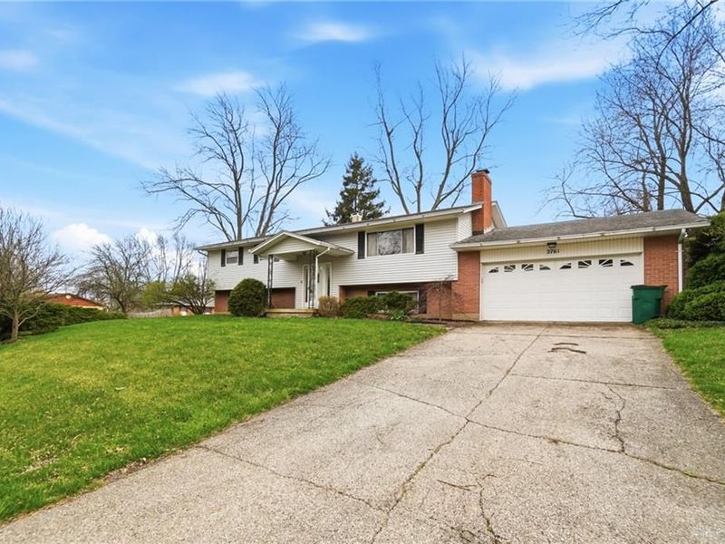 2761 La Cresta Drive, Beavercreek, OH 45431 Photo 5