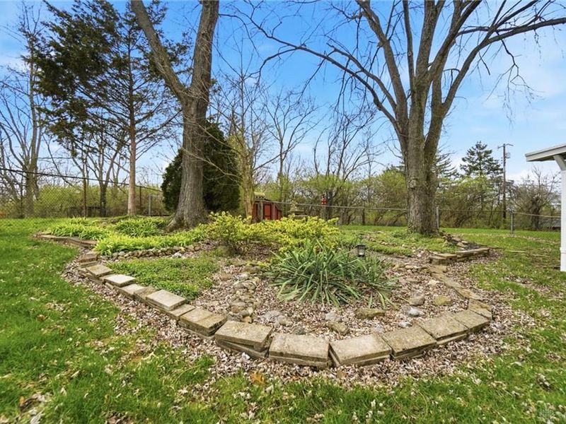 2761 La Cresta Drive, Beavercreek, OH 45431 Photo 65