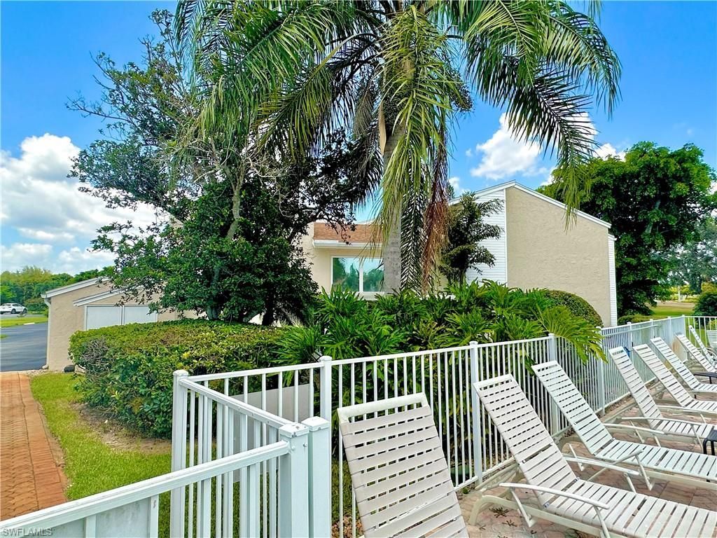 416 Bristle Cone Ln, Naples, FL 34113 Photo