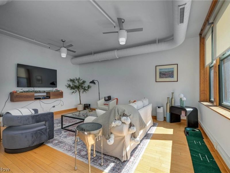 2077 E 4th Street, Unit 4E, Cleveland, OH 44115 Photo 12