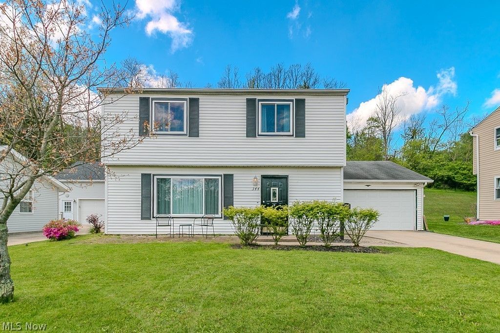 344 Karen Drive , Chardon, OH 44024 Main Photo
