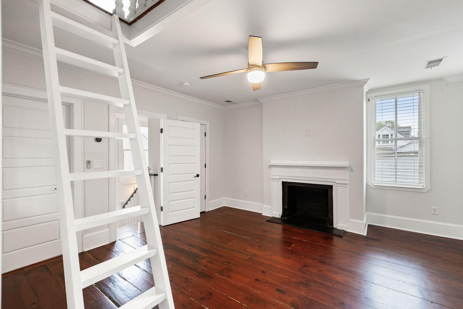 42 Vanderhorst Street Photo 17