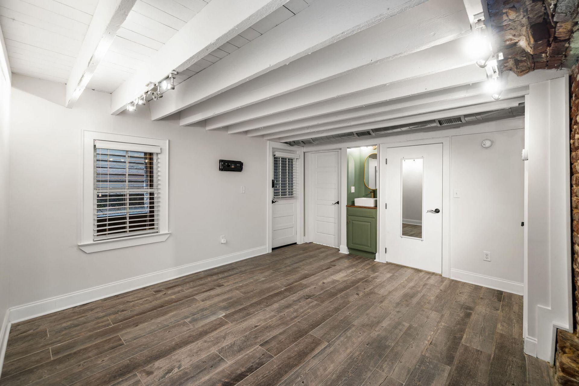 42 Vanderhorst Street Photo 25