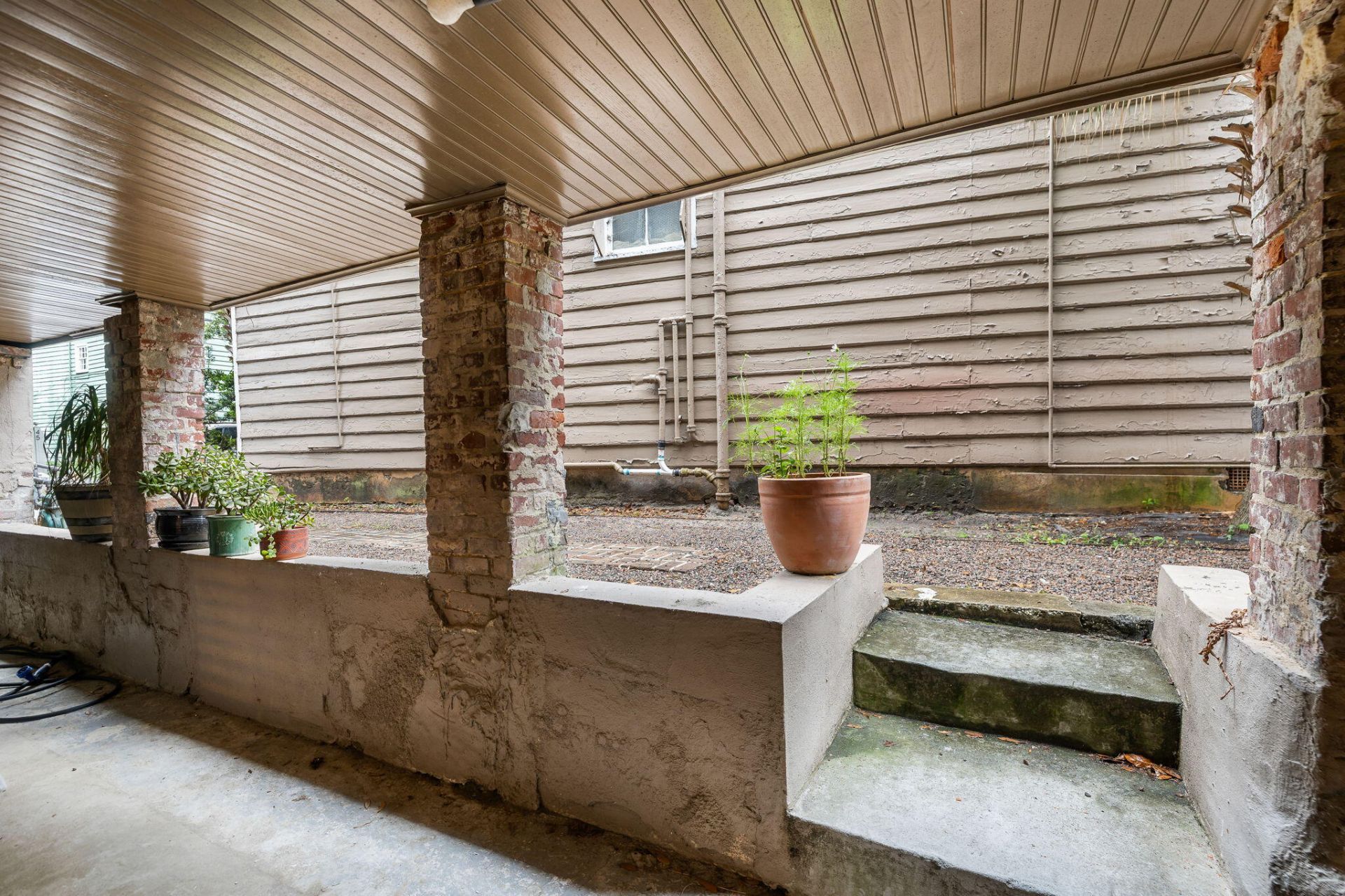 42 Vanderhorst Street Photo 31