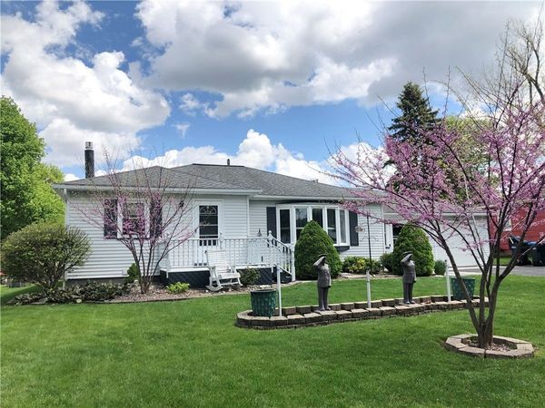 34 Merrydale Drive , Rochester, NY 14624