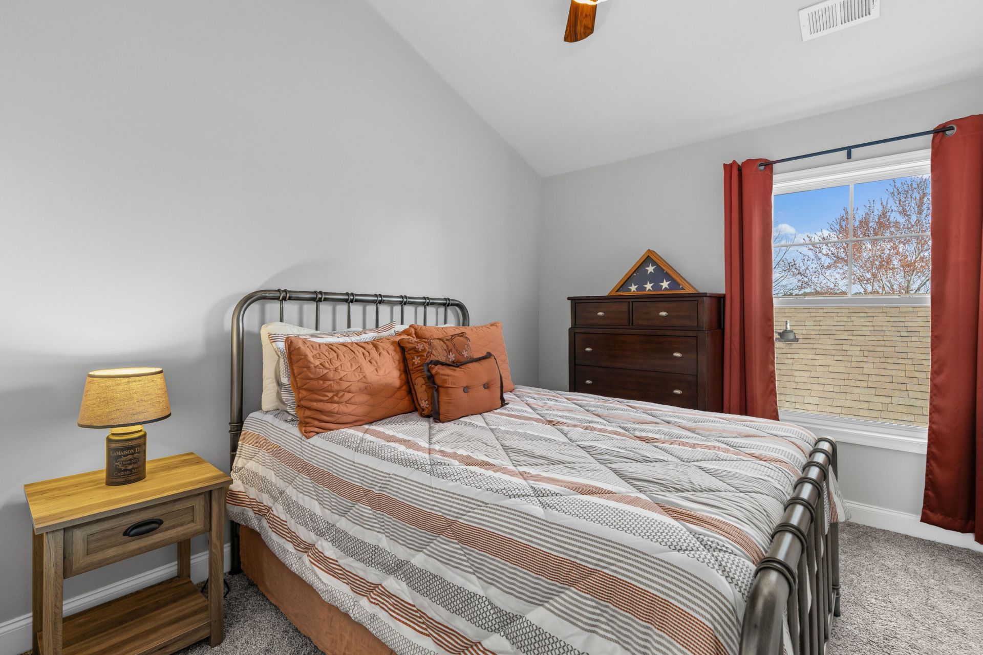 2068 Promenade Court Photo 21