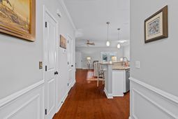2068 Promenade Court photo 4