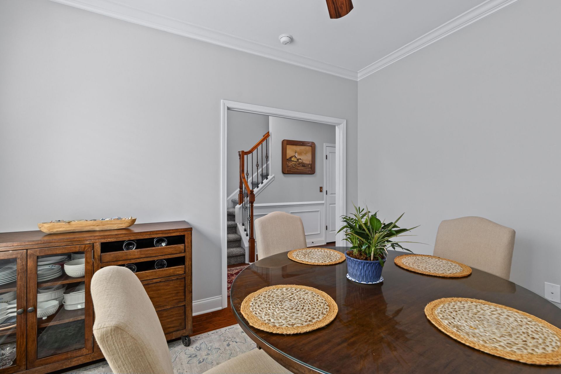 2068 Promenade Court Photo 6