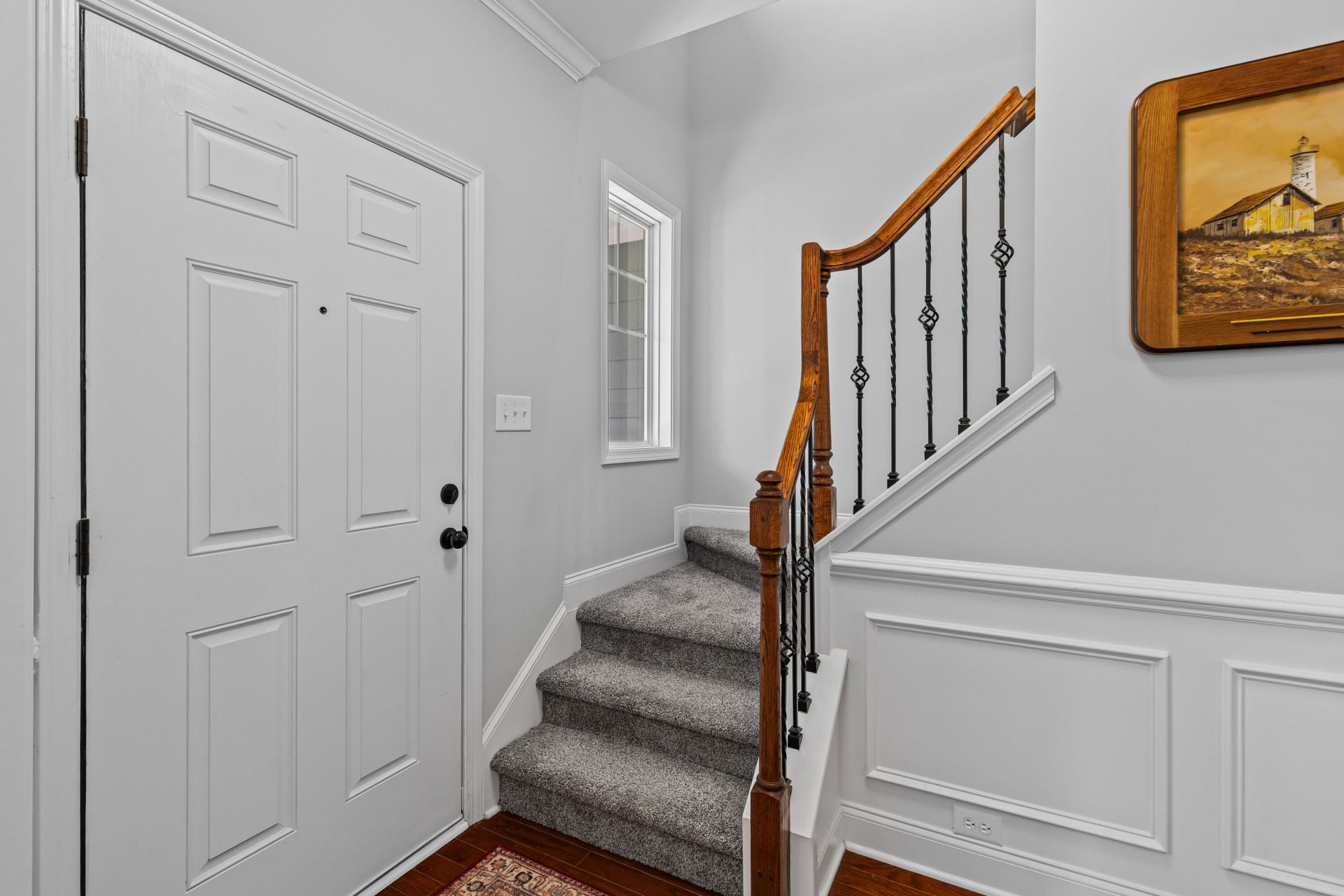 2068 Promenade Court Photo 7
