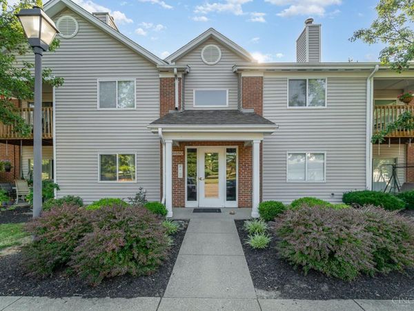 8480 Island Pines Place, Unit 8, Deerfield Twp., OH 45039