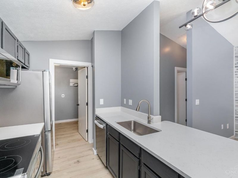 8480 Island Pines Place, Unit 8, Deerfield Twp., OH 45039 Photo 8