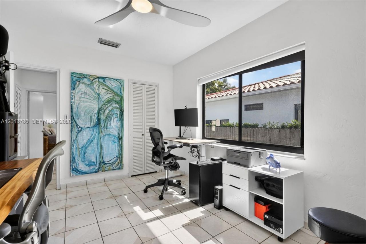 1871 SW 23rd St, Miami, FL 33145 Photo
