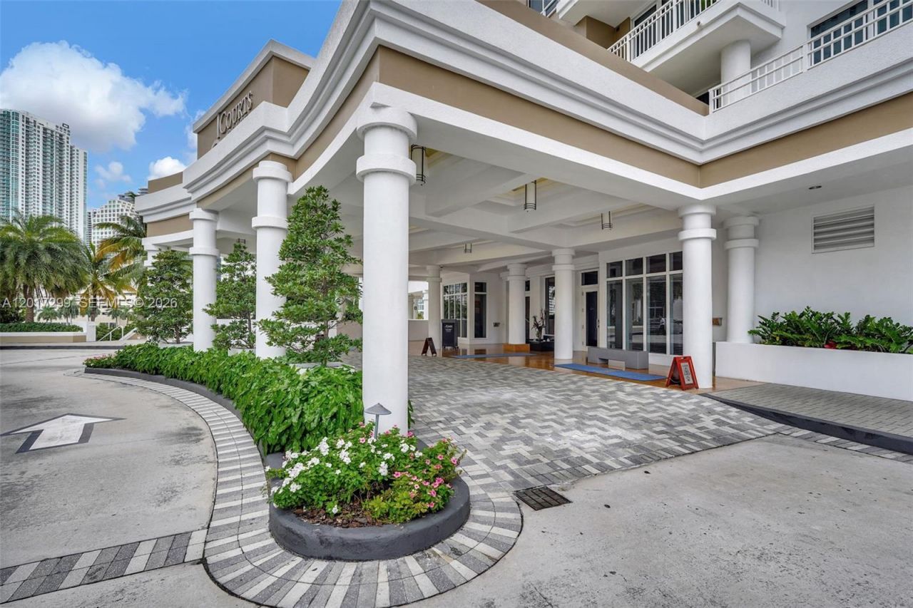 801 S Brickell Key Blvd , Unit 1909, Miami, FL 33131 Photo