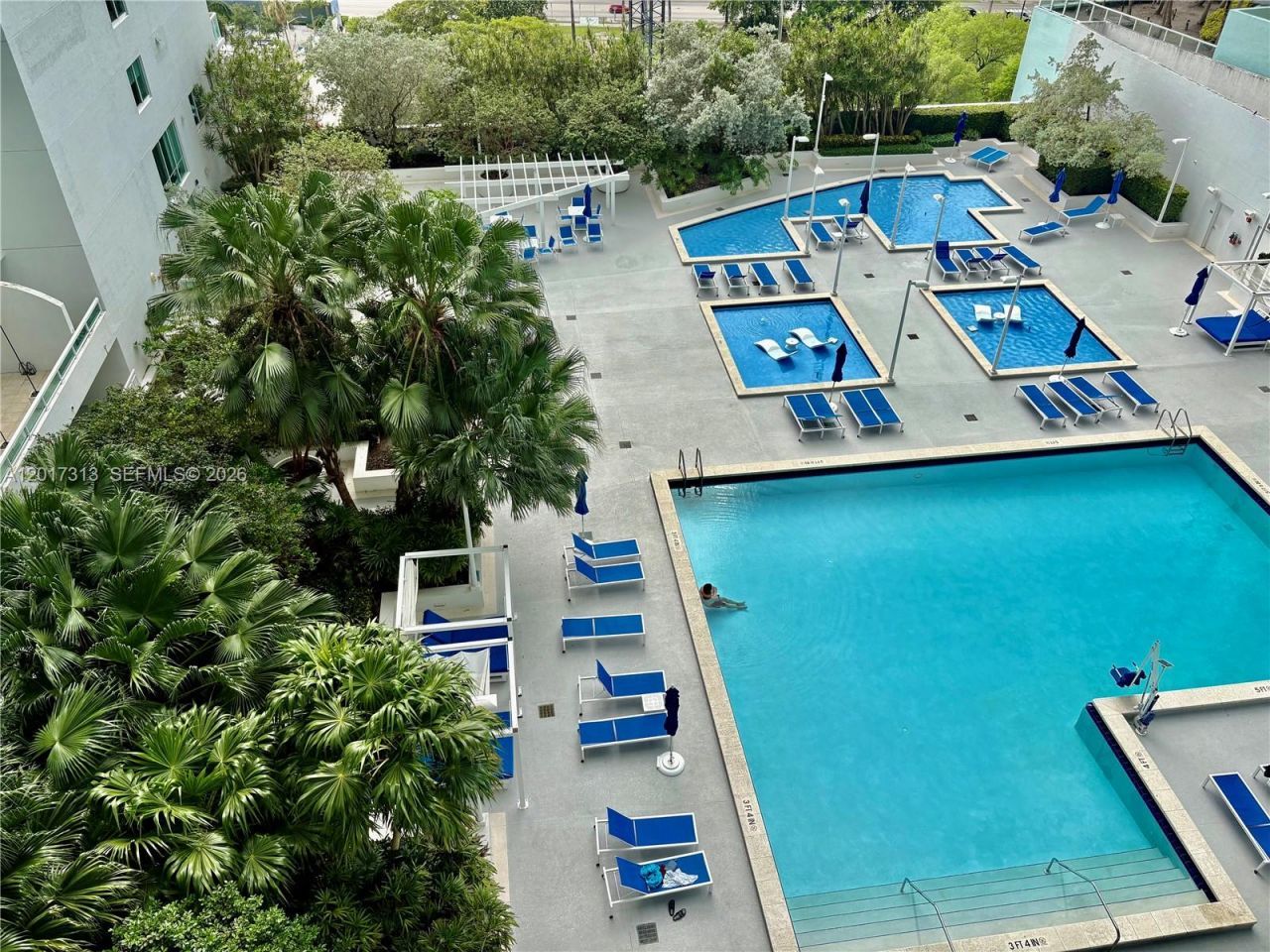 1800 N Bayshore Dr , Unit 1704, Miami, FL 33132 Photo