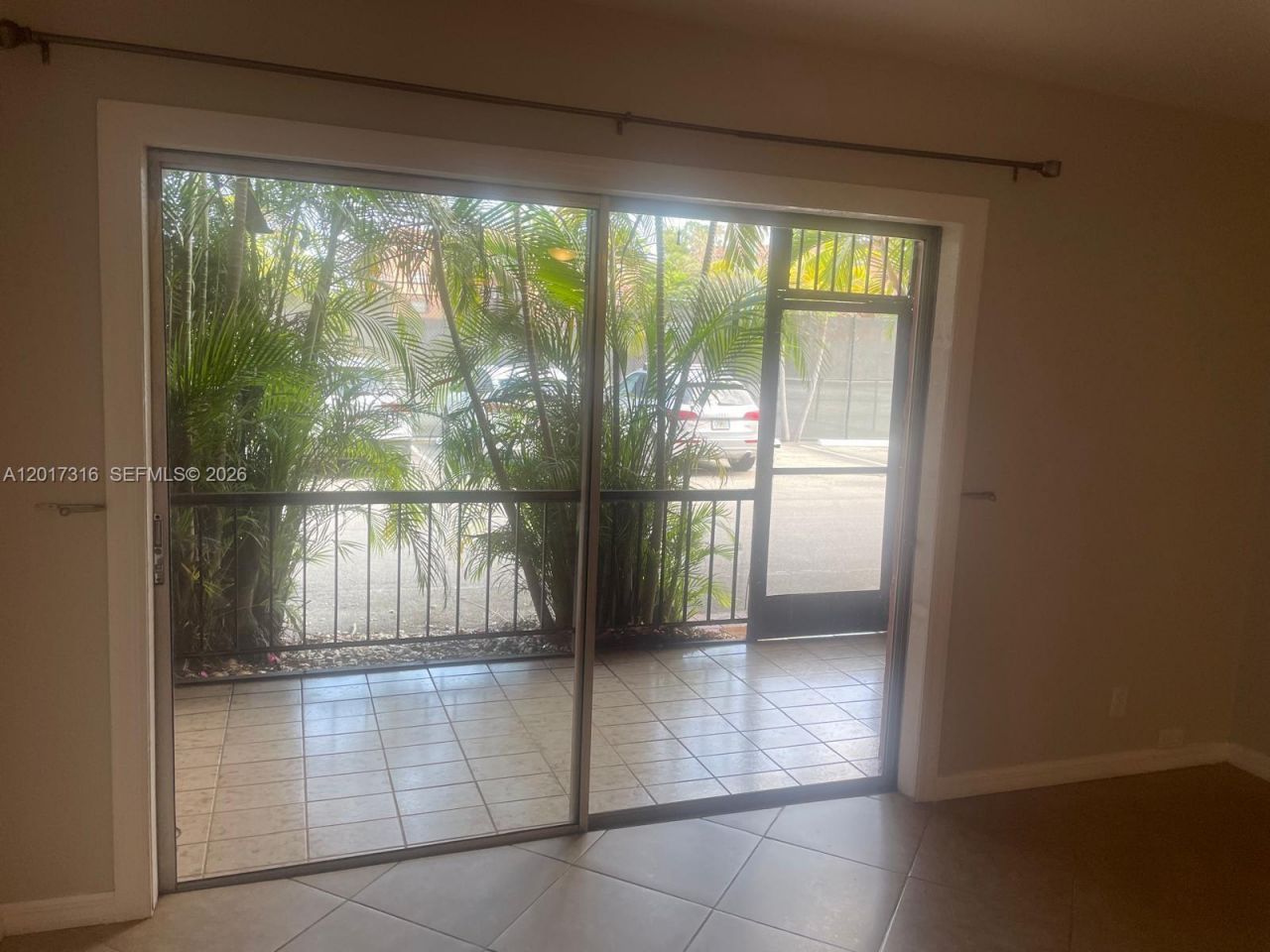 660 Tennis Club Dr , Unit 101, Fort Lauderdale, FL 33311 Photo