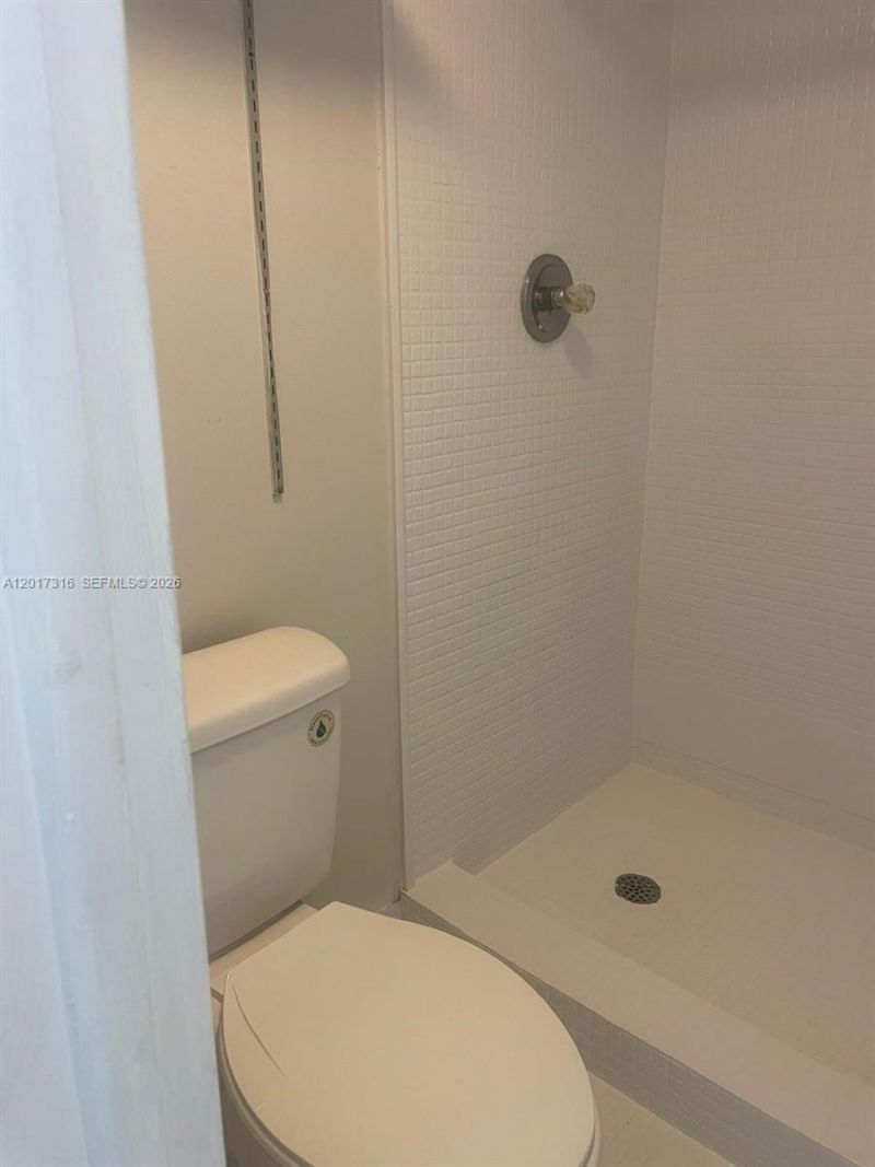 660 Tennis Club Dr , Unit 101, Fort Lauderdale, FL 33311 Photo