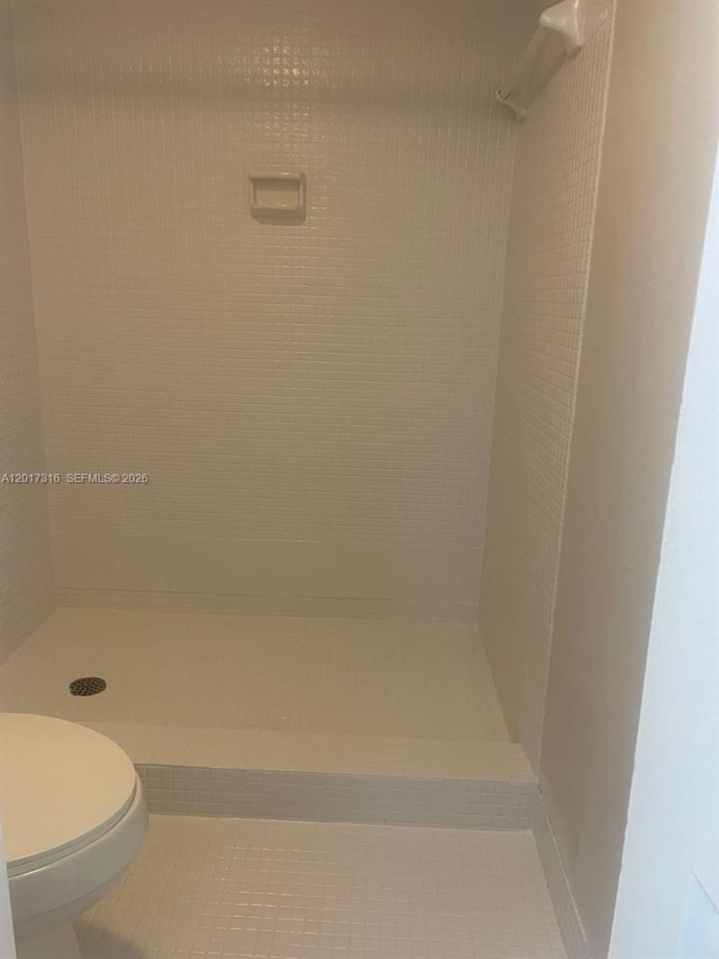 660 Tennis Club Dr , Unit 101, Fort Lauderdale, FL 33311 Photo