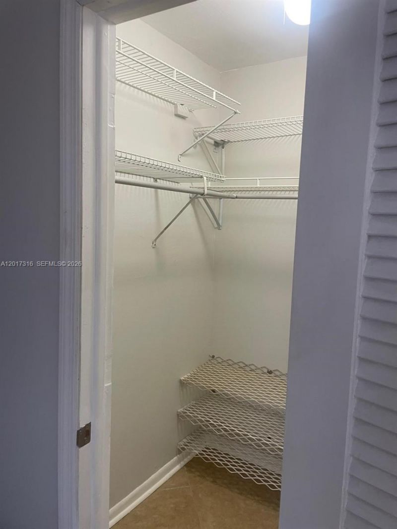 660 Tennis Club Dr , Unit 101, Fort Lauderdale, FL 33311 Photo