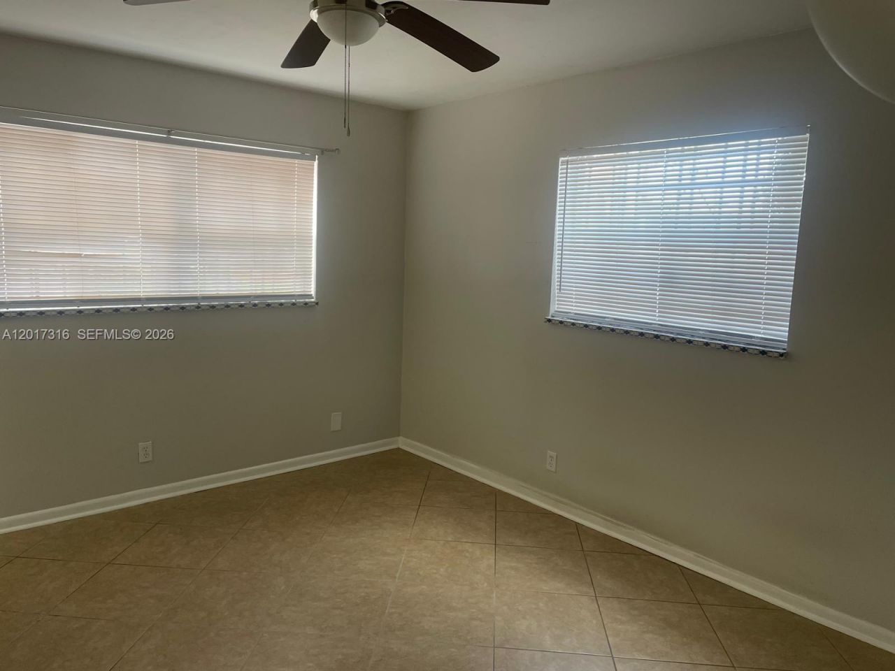 660 Tennis Club Dr , Unit 101, Fort Lauderdale, FL 33311 Photo