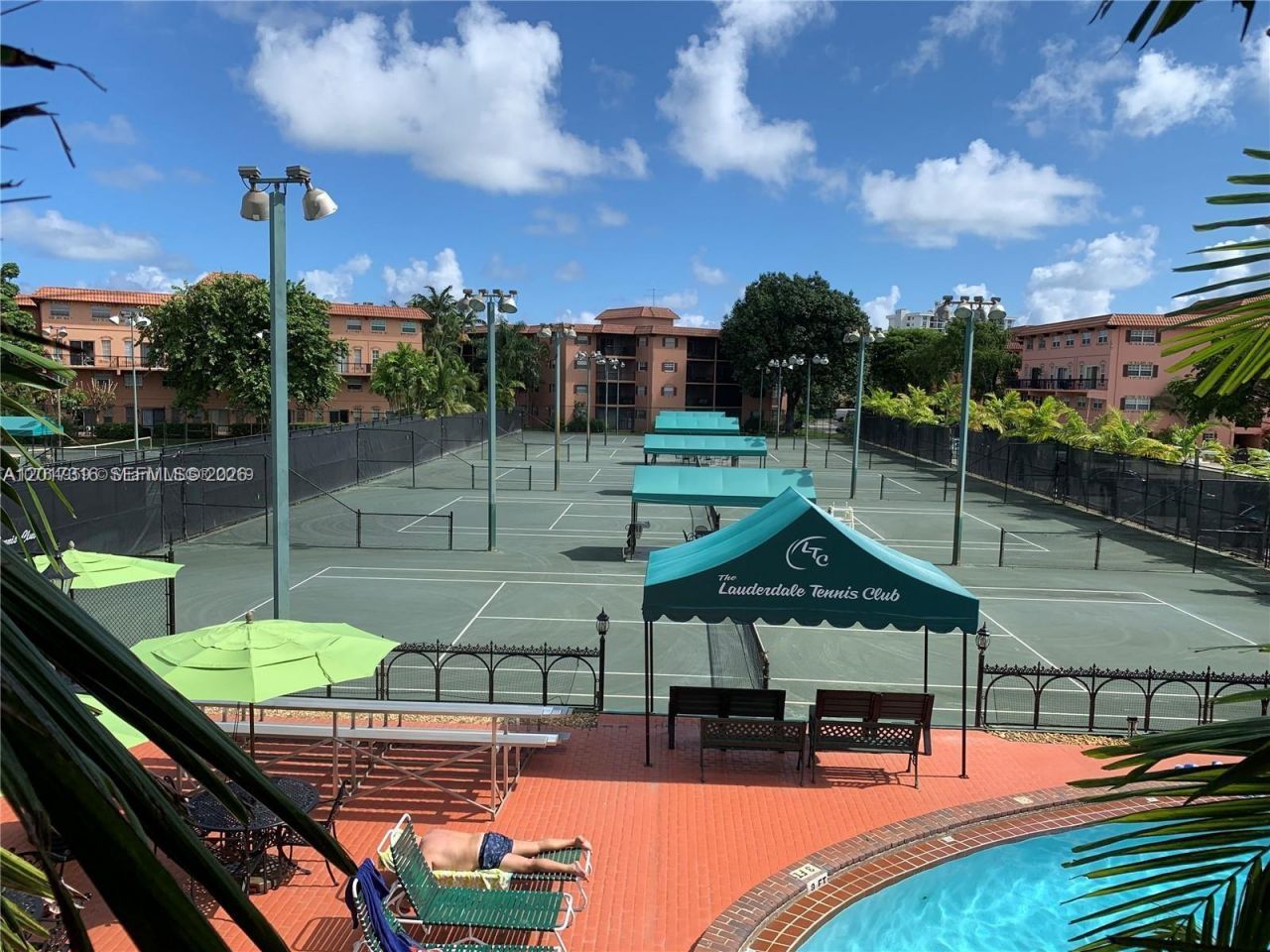 660 Tennis Club Dr , Unit 101, Fort Lauderdale, FL 33311 Photo