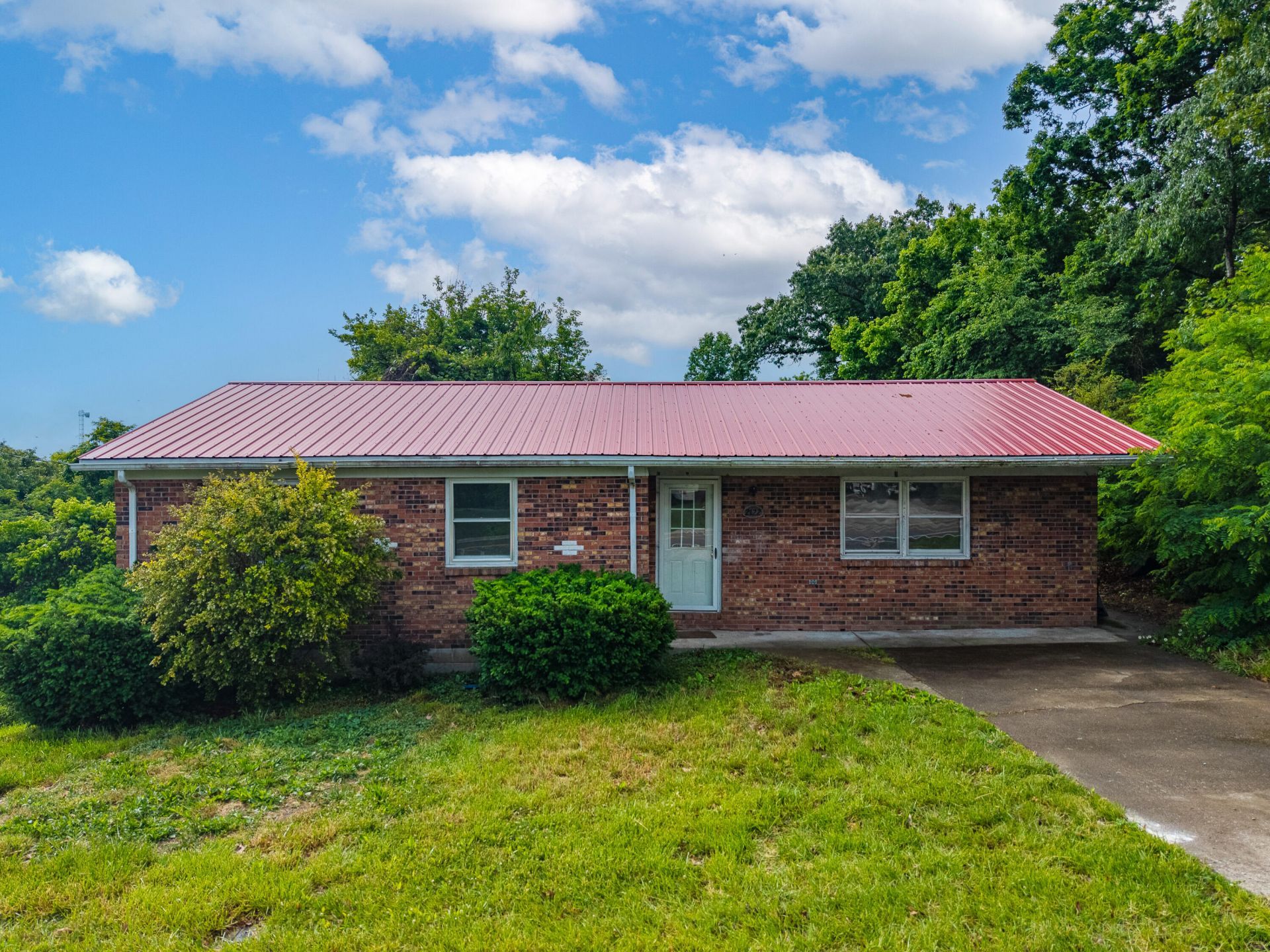 2122 State Highway 1651 , Stearns, KY 42647