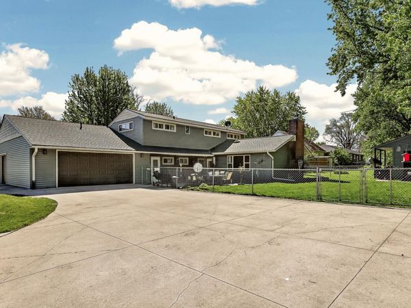 305 4th Avenue NW, Dodge Center, MN 55927